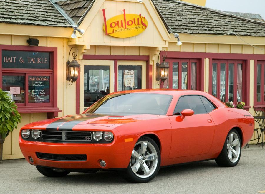  Dodge Challenger 2006 года  (фото 44 из 57)